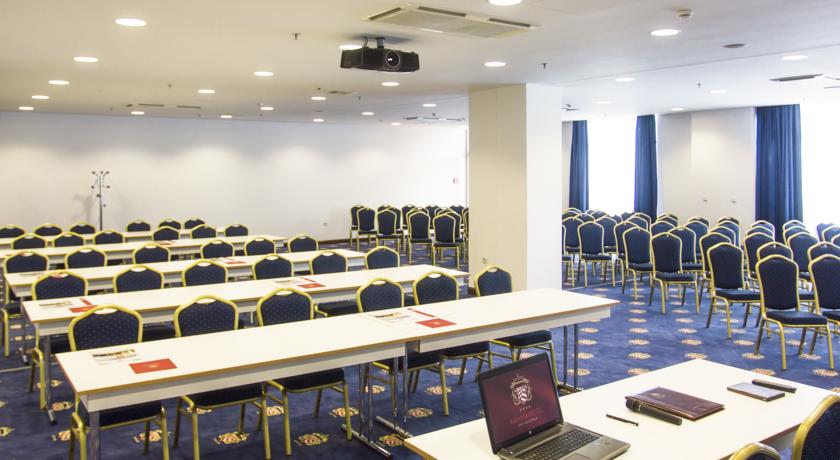 Imagen de los interiores del Hotel Katarina, Dugopolje. Foto 12