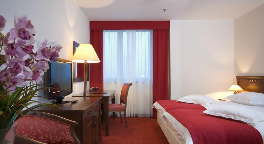 Imagen de la habitación del Hotel Katarina, Dugopolje. Foto 5