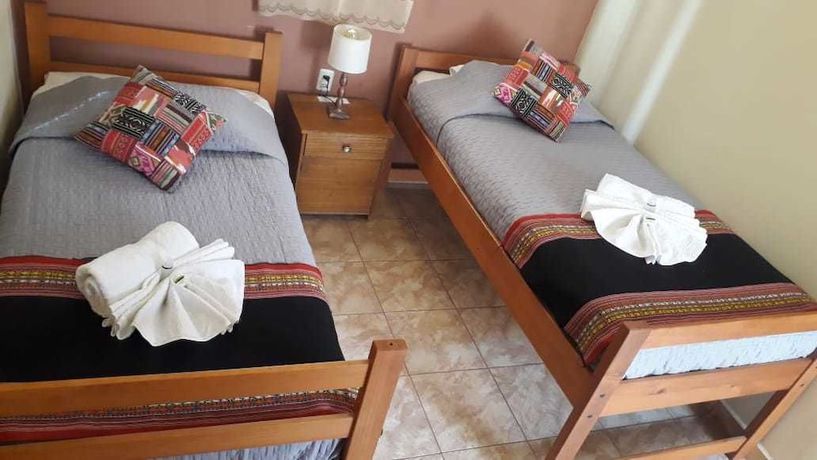 Imagen de la habitación del Hotel Katarpe. Foto 10