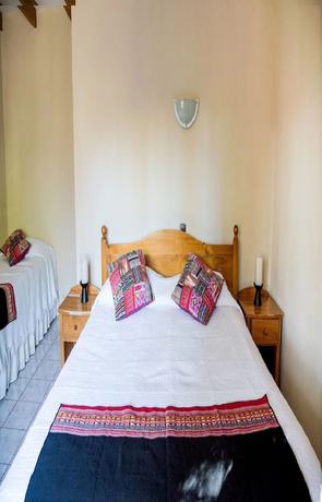 Imagen de la habitación del Hotel Katarpe. Foto 14