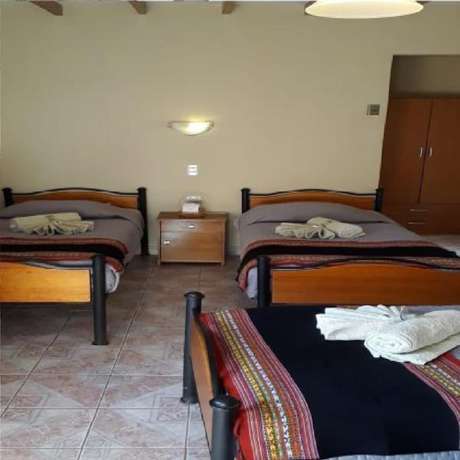 Imagen de la habitación del Hotel Katarpe. Foto 18