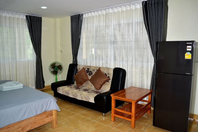 Imagen general del Hotel Kate House Bangsaphan. Foto 5