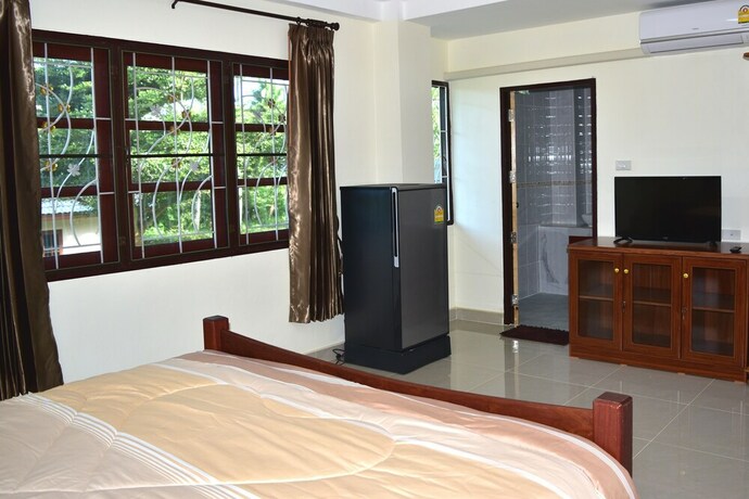 Imagen de la habitación del Hotel Kate House Bangsaphan. Foto 27