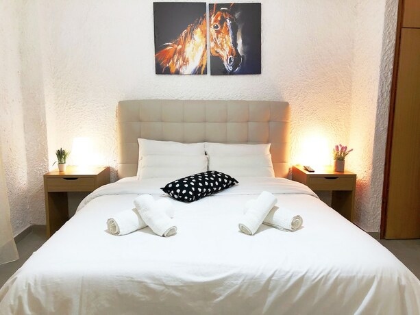 Imagen de la habitación del Hotel Katerina Apartments, Neos Pirgos. Foto 16