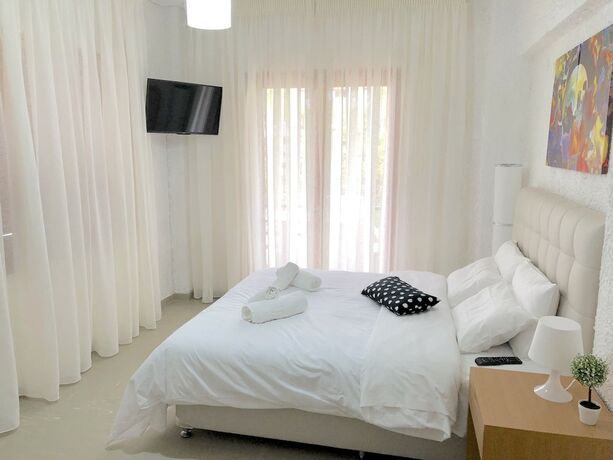 Imagen general del Hotel Katerina Apartments, Neos Pirgos. Foto 9