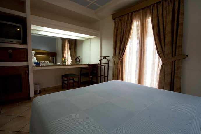 Imagen de la habitación del Hotel Katerina, Atenas. Foto 3