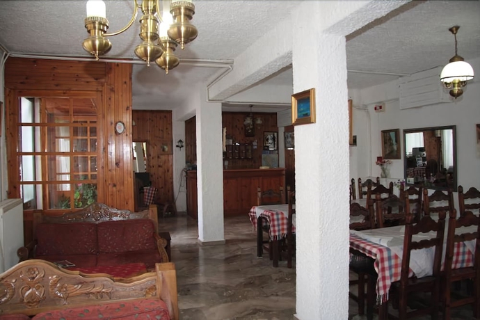 Imagen de los interiores del Hotel Katerina, Tolo. Foto 19