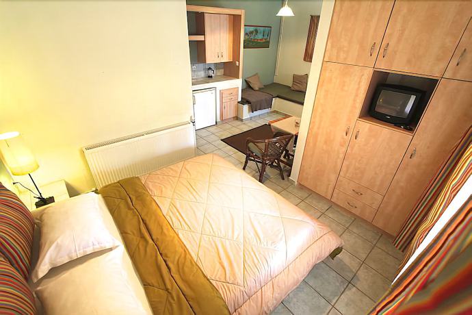 Imagen de la habitación del Hotel Katerina\'s Bungalows. Foto 16