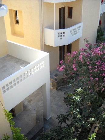 Imagen de los exteriores del Hotel Katerini Apartments. Foto 10