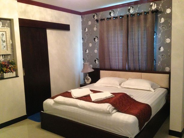 Imagen de la habitación del Hotel Katesiree Residence. Foto 5
