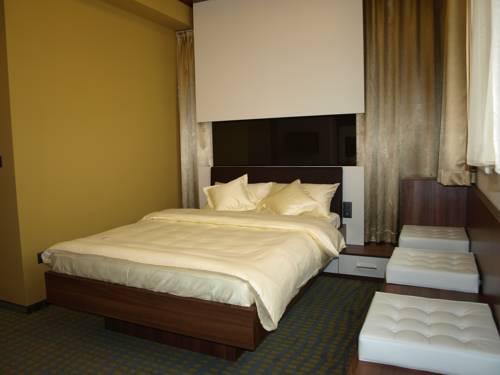 Imagen de la habitación del Hotel Katharein. Foto 9