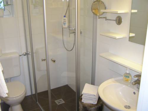 Imagen de la habitación del Hotel Katharina Garni, Bad Steben. Foto 15