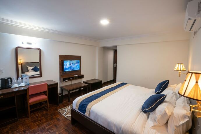 Imagen de la habitación del Hotel Kathmandu Business. Foto 12