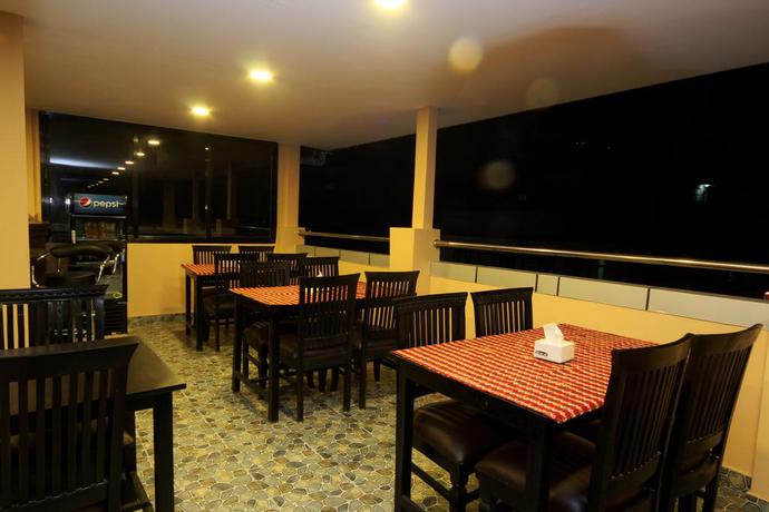 Imagen del bar/restaurante del Hotel Kathmandu City Hotel. Foto 5