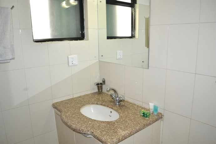 Imagen de la habitación del Hotel Kathmandu Eco. Foto 11