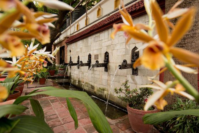 Imagen de los exteriores del Hotel Kathmandu Guest House By Kgh Group. Foto 10