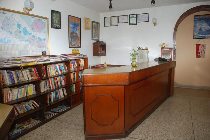 Imagen de los interiores del Hotel Kathmandu Madhuban Guest House. Foto 14