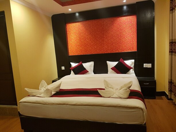 Imagen de la habitación del Hotel Kathmandu Regency. Foto 21