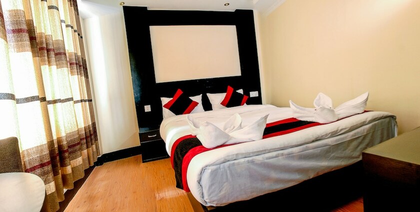 Imagen de la habitación del Hotel Kathmandu Regency. Foto 22