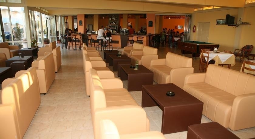 Imagen general del Hotel Kathrin Beach. Foto 7