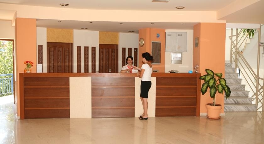 Imagen general del Hotel Kathrin Beach. Foto 9