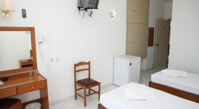 Imagen general del Hotel Kathrin Beach. Foto 16