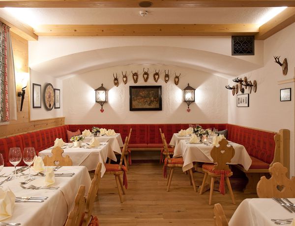 Imagen del bar/restaurante del Hotel Kathrin. Foto 5