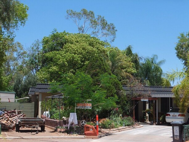 Imagen de los interiores del Hotel Kathys Place Bed and Breakfast. Foto 31