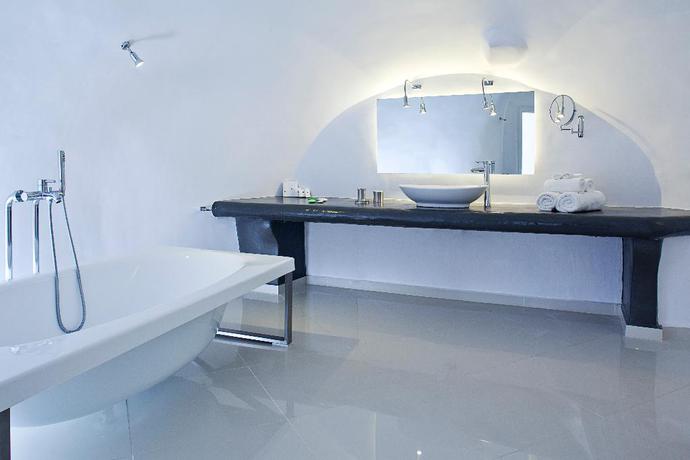 Imagen de la habitación del Hotel Katikies Chromata Santorini - The Leading Hotels Of The World. Foto 9
