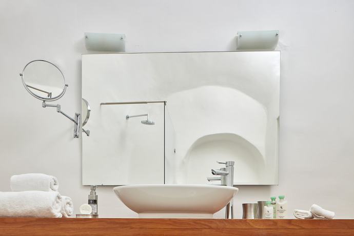 Imagen de la habitación del Hotel Katikies Santorini - The Leading Hotels Of The World. Foto 10