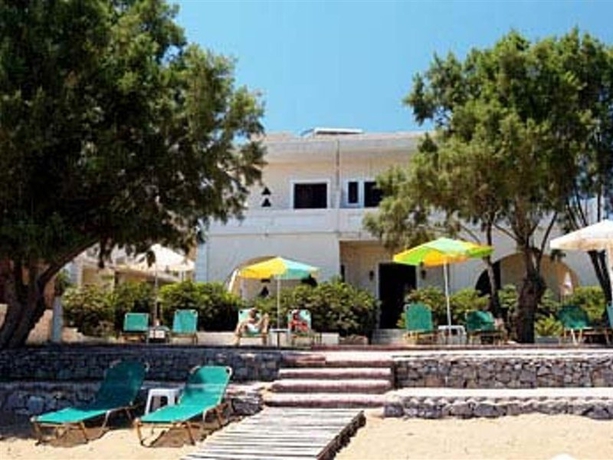 Imagen general del Hotel Kato Stalos Beach. Foto 3