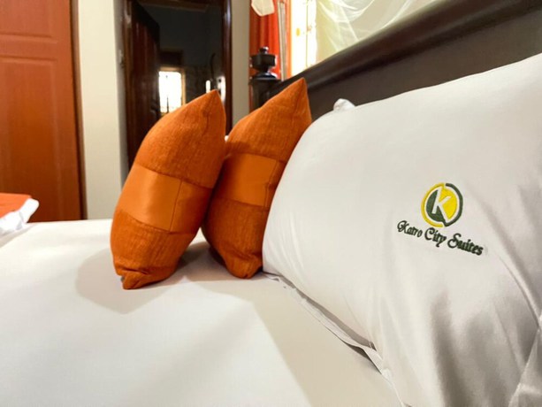 Imagen de la habitación del Hotel Katro City Suites. Foto 3