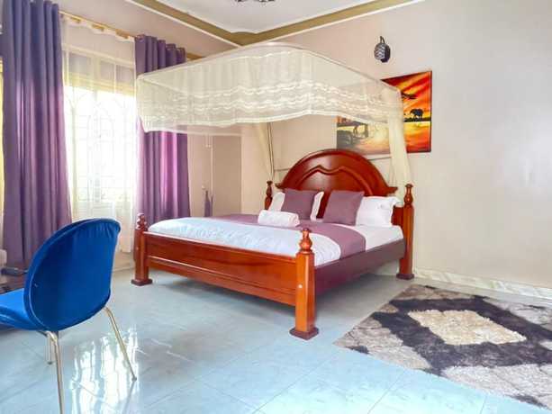 Imagen de la habitación del Hotel Katro City Suites. Foto 5