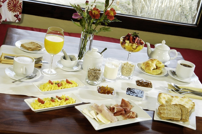 Imagen del bar/restaurante del Hotel Kau Yatun Boutique. Foto 4