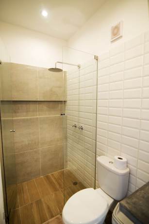 Imagen de la habitación del Hotel Kauhuhu Casa. Foto 11