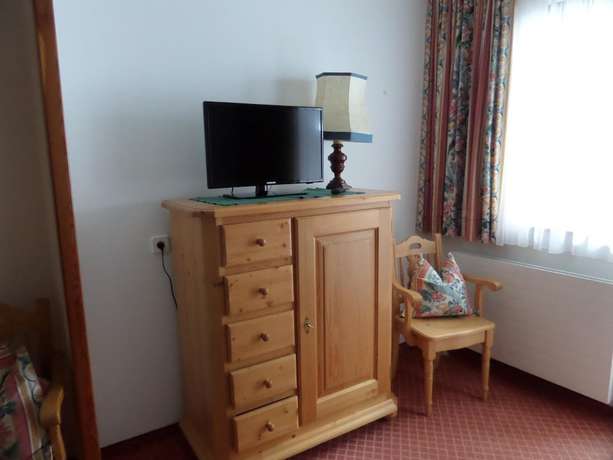 Imagen de la habitación del Hotel K&auml;rntnerhof. Foto 5