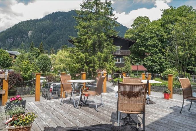 Imagen de los exteriores del Hotel K&auml;rntnerhof Mallnitz. Foto 16