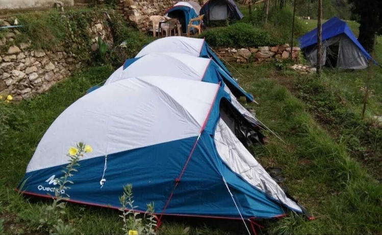 Imagen de la habitación del Hotel Kausani Adventure And Camping. Foto 3