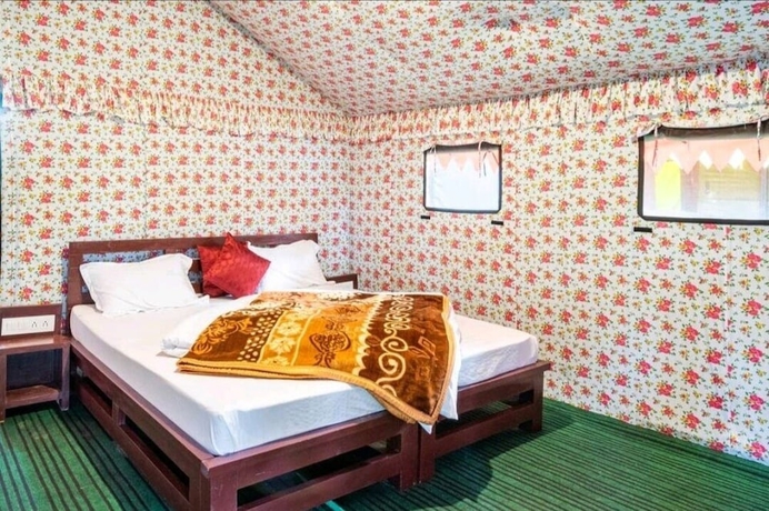 Imagen de la habitación del Hotel Kausani Adventure And Camping. Foto 11