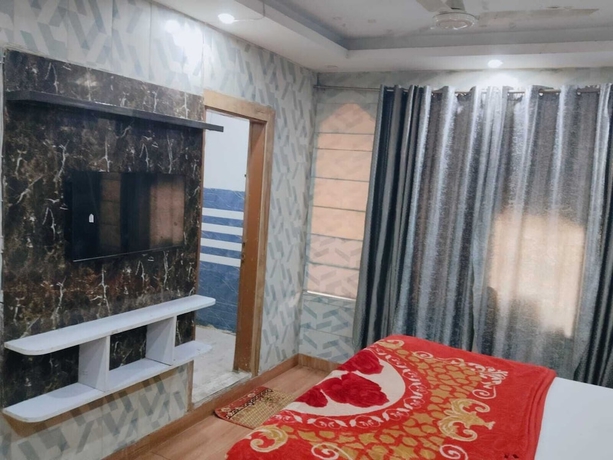 Imagen de la habitación del Hotel Kaushal. Foto 2