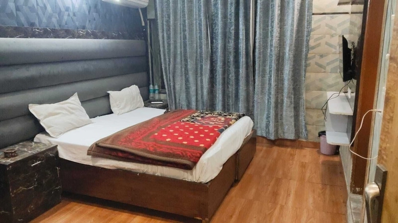 Imagen de la habitación del Hotel Kaushal. Foto 4
