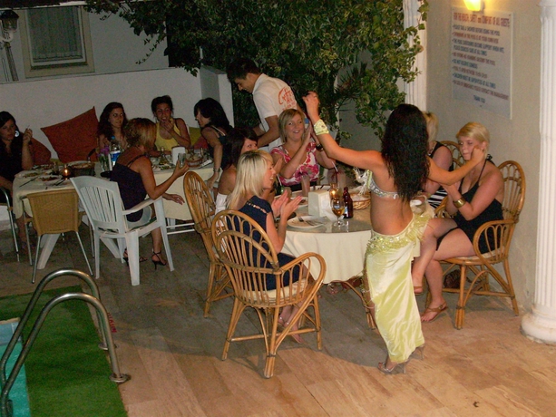 Imagen de la piscina del Hotel Kavala Studio. Foto 11