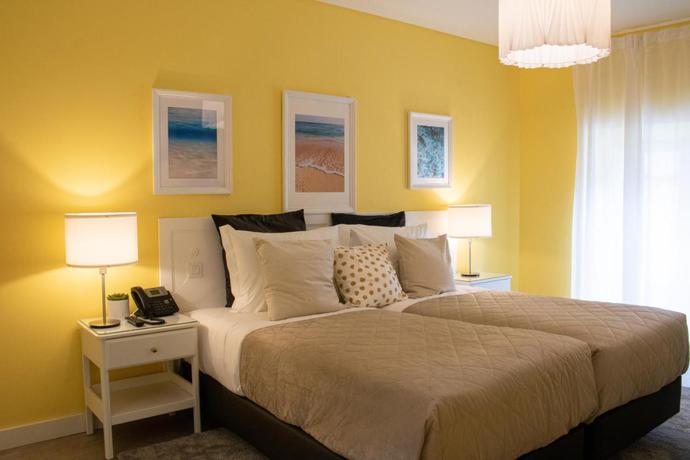 Imagen general del Hotel Kavia Do Largo. Foto 12