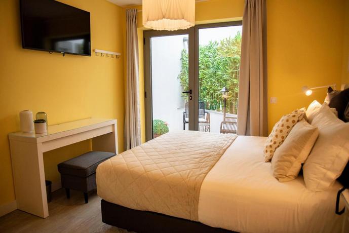 Imagen general del Hotel Kavia Do Largo. Foto 14