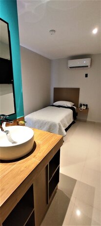 Imagen de la habitación del Hotel Kavia Mazatl&aacute;n. Foto 18