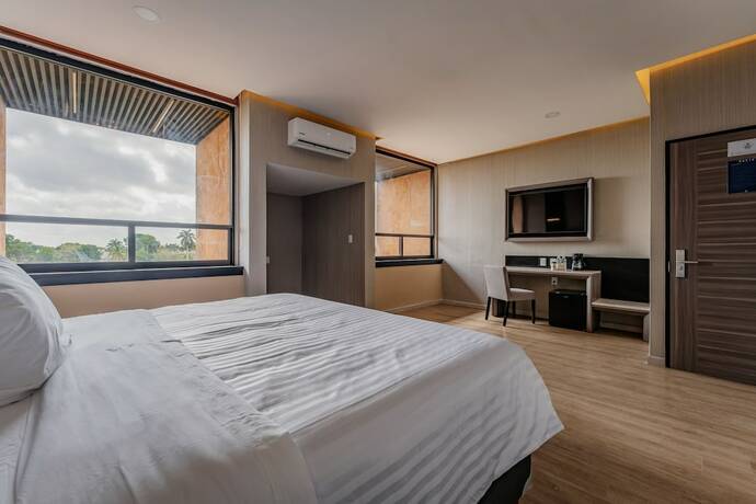 Imagen general del Hotel Kavia Premium. Foto 10