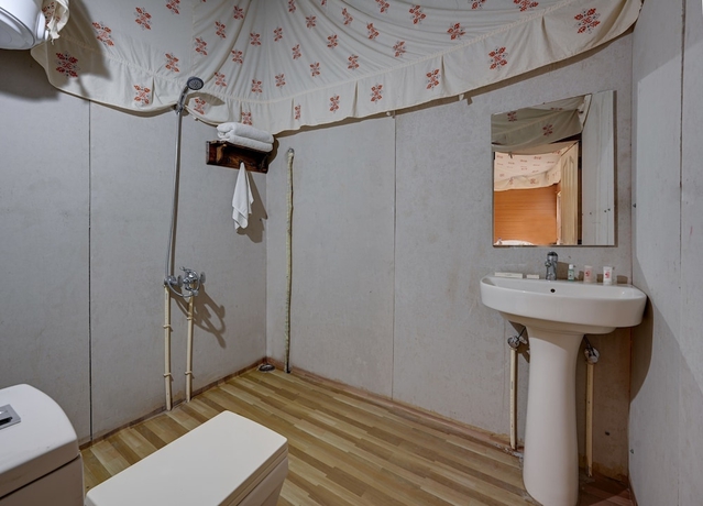 Imagen de la habitación del Hotel Kavish Holiday Hill Resort. Foto 16