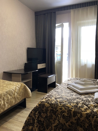 Imagen de la habitación del Hotel Kavkaz, Ol'ginka. Foto 5