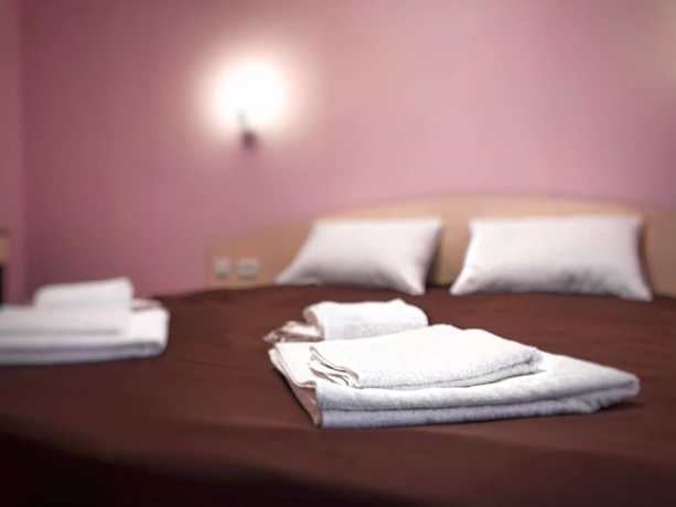 Imagen de la habitación del Hotel Kavkaz, Ol'ginka. Foto 8
