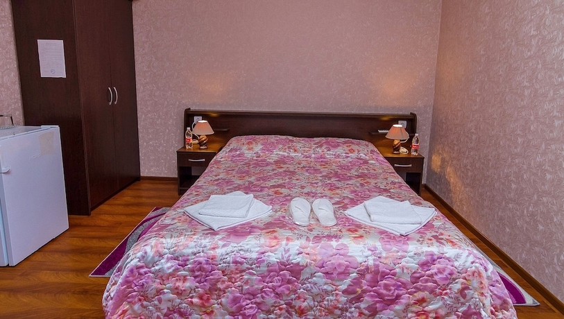 Imagen de la habitación del Hotel Kavkaz, Ol'ginka. Foto 10